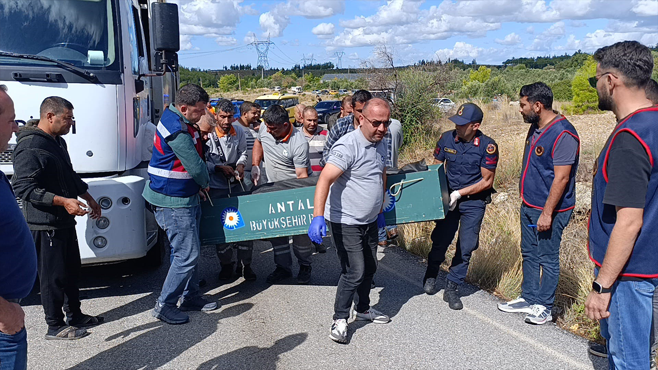 Antalya’da Kan Donduran Cinayet! Mesai Arkadaşına Dehşeti Yaşattı