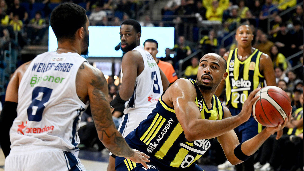 Fenerbahçe, Panathinaikos Engeline Takıldı