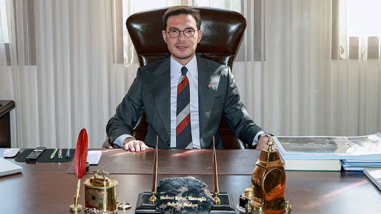 MHP'li Tokat Belediye Başkanı Kemal Yazıcıoğlu'nun Makam Odasında Dinleme Cihazı Bulundu