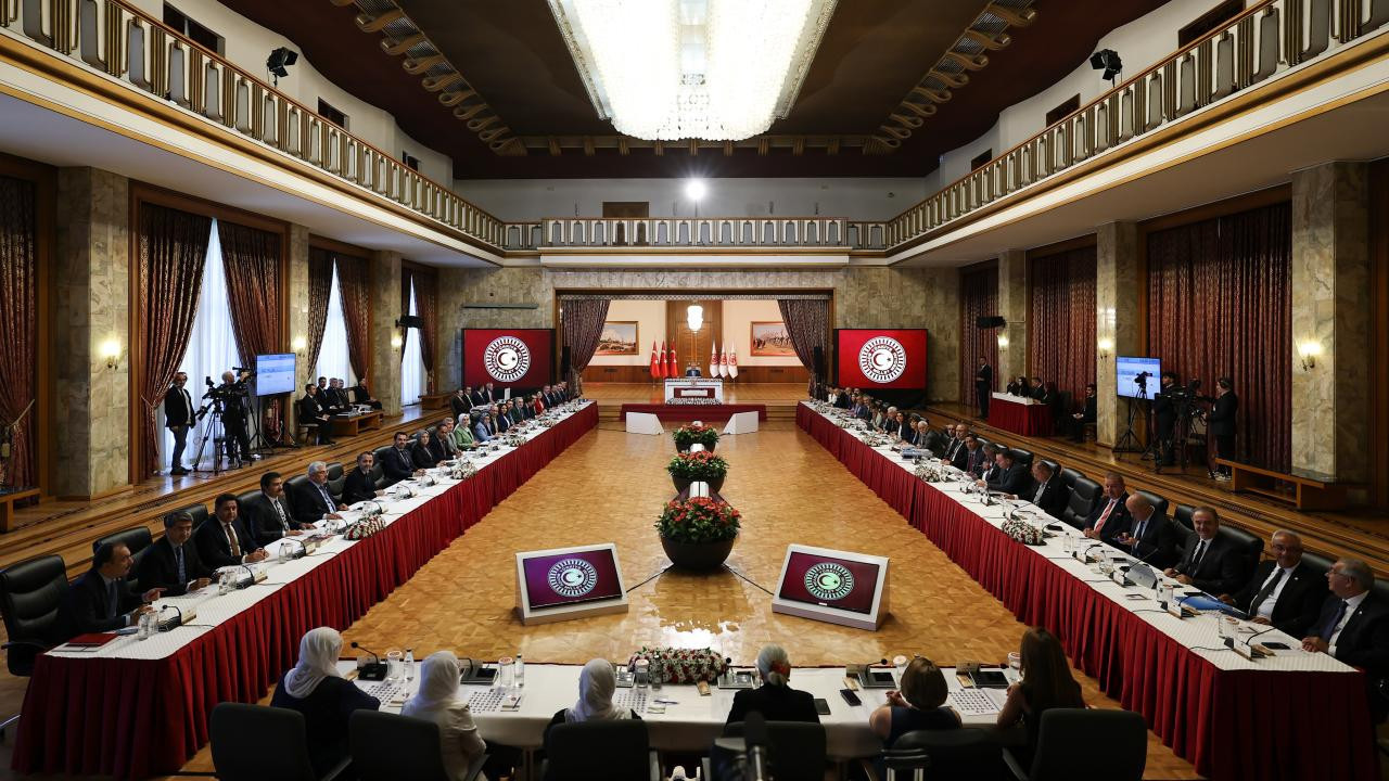 Milli Dayanışma Kardeşlik ve Demokrasi Komisyonu'nun Bir Sonraki Toplantı Tarihi Belli Oldu: Ortak Rapor Yazımı Başlıyor