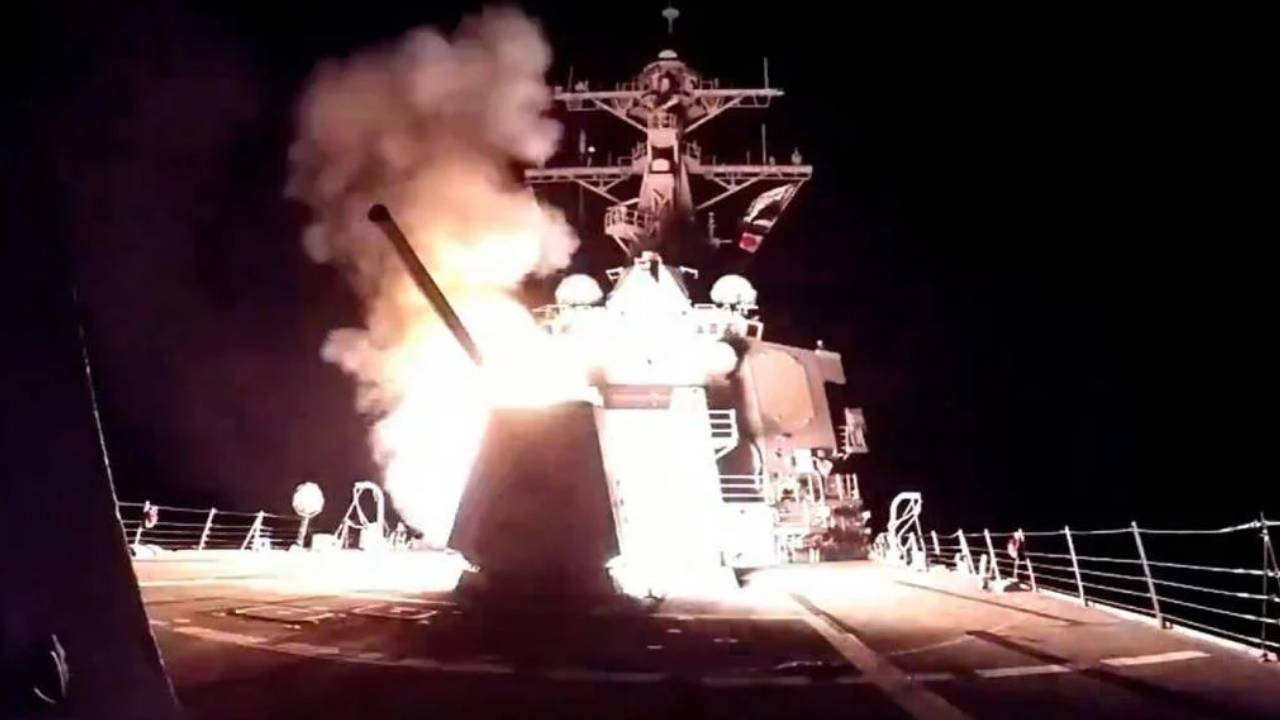 ABD Destekli Operasyon! IŞİD Bağlantılı İki Kamp Vuruldu