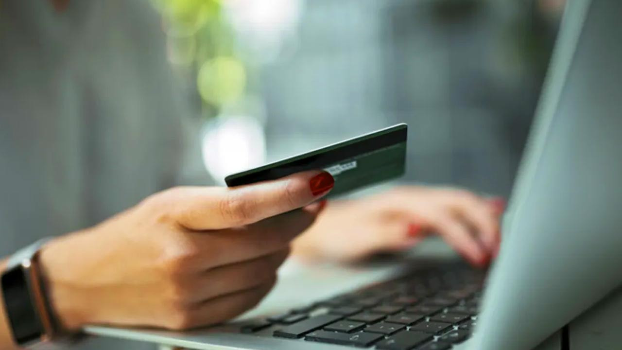 EFT ve Havale İşlemlerinde Yeni Dönem: 1 Ocak'tan İtibaren Başlıyor