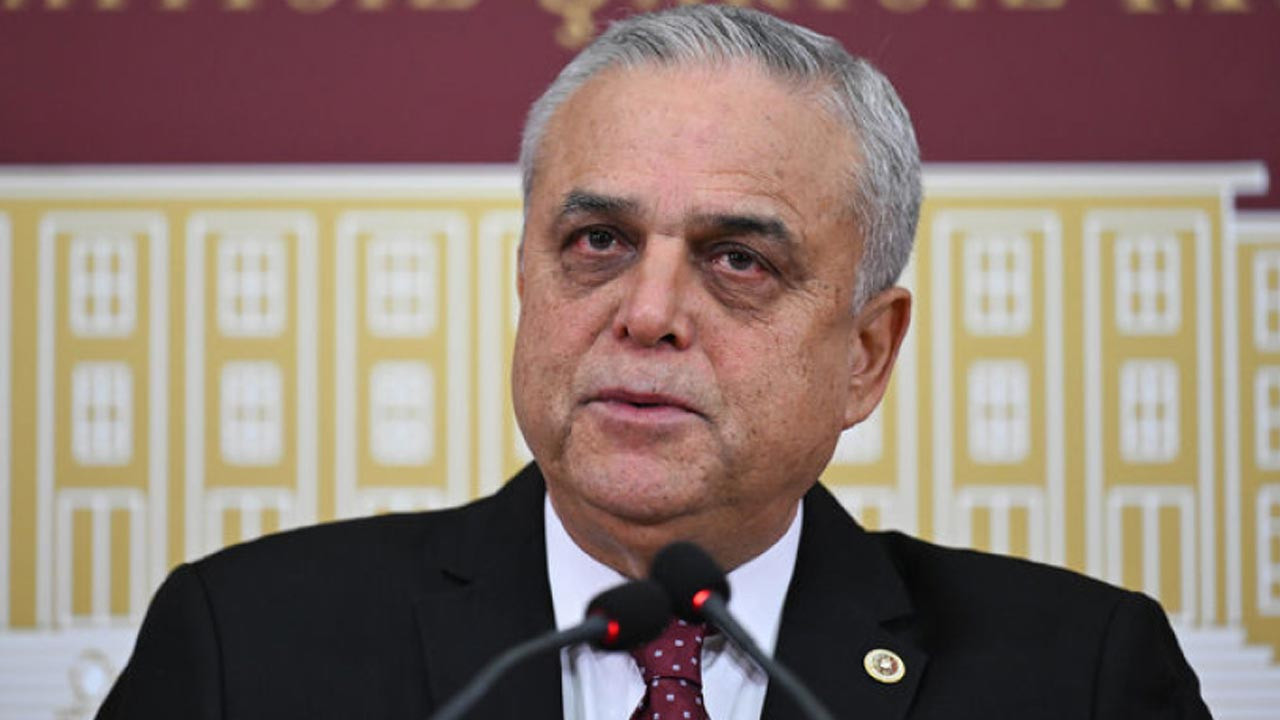 CHP’den İstifa Etmişti, AK Parti’ye Geçeceğini Açıkladı