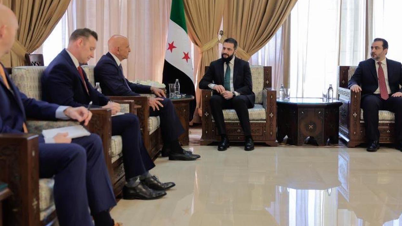 ABD Suriye Temsilcisi Barrack Şara'yla Görüştü! 'Silahlar Sussun, Diyalog Başlasın'