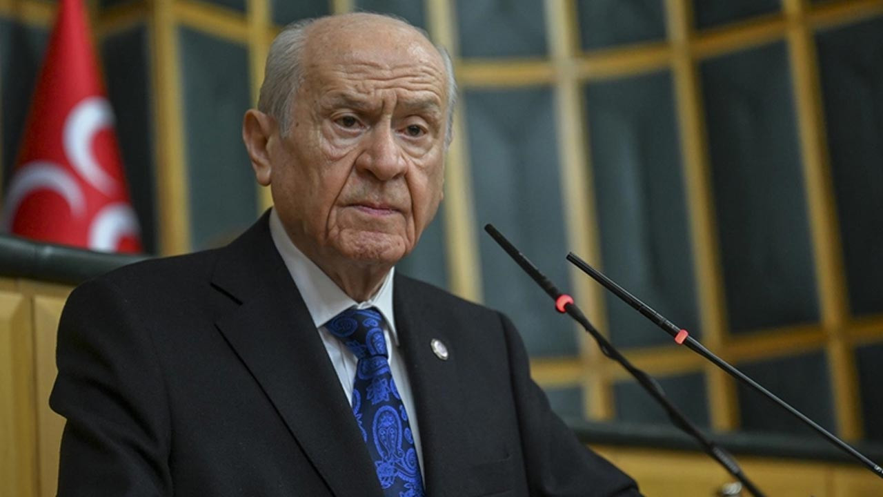 Bahçeli'den 'Berat Kandili' Mesajı