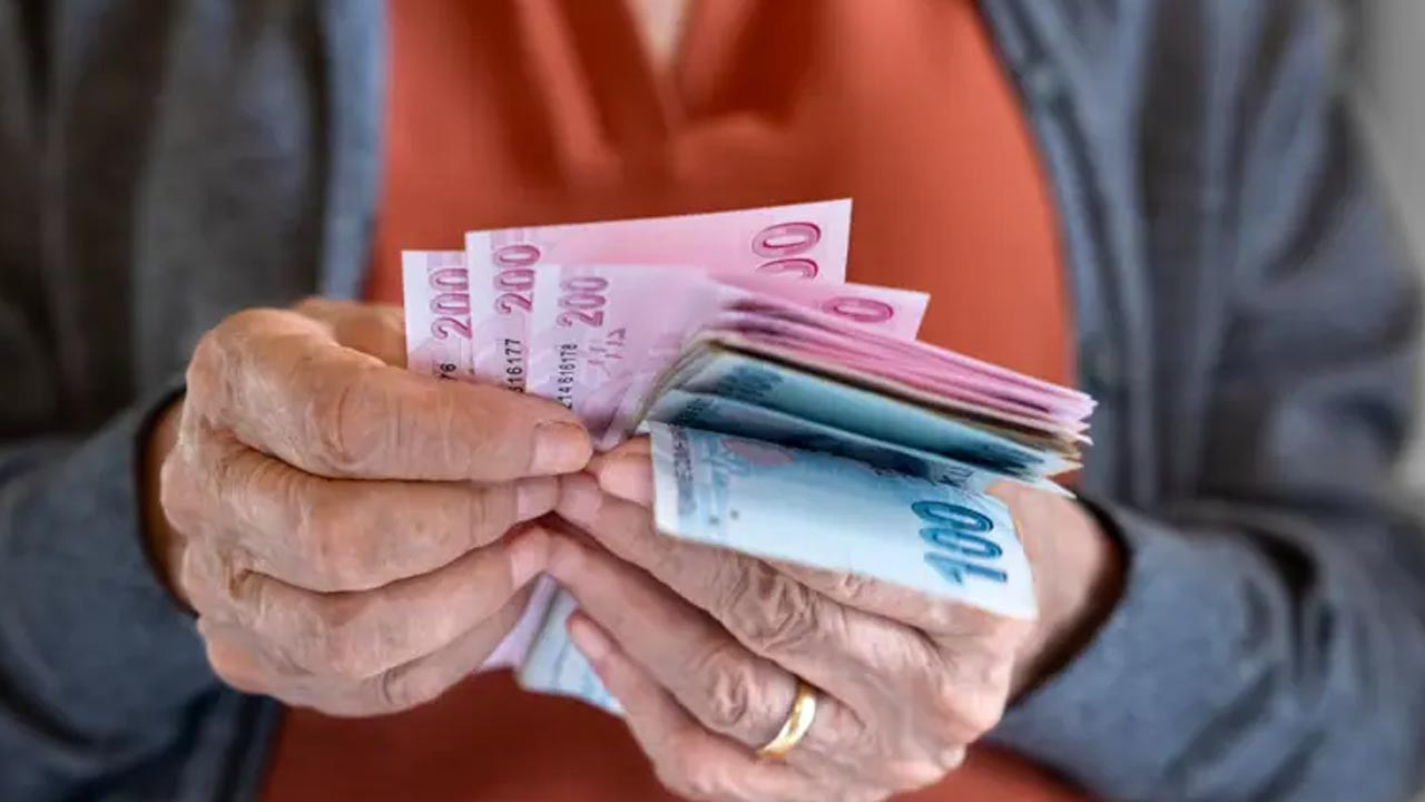 SGK Borcu Olanlar Dikkat! Maaştan Kesinti Dönemi Başladı