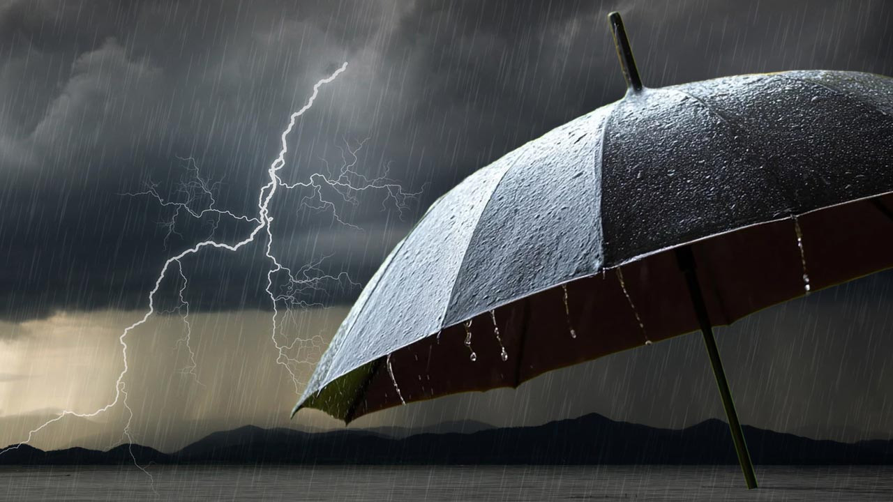 Meteoroloji Saat Verdi Uyardı: 14 İlde Sarı Kodlu Alarm! Kuvvetli Yağış ve Fırtına Kapıda