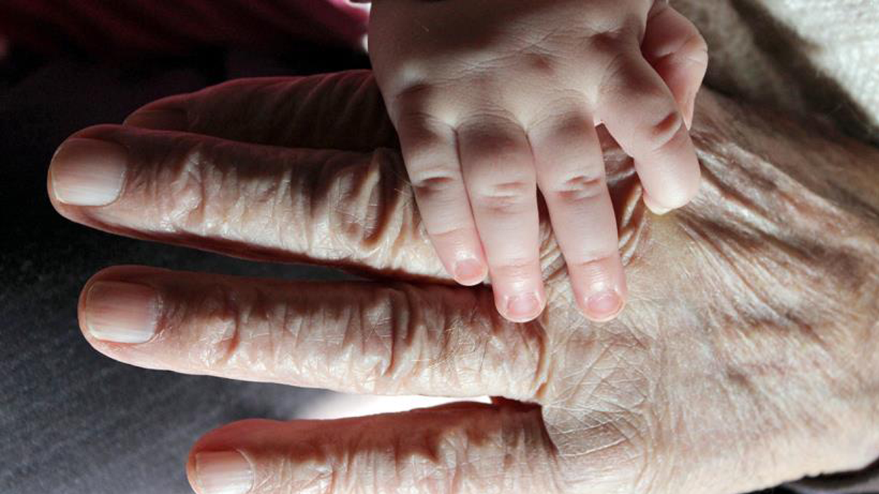 Yaşlanmayı Durduran Aşı mı? Zona Aşısından Şaşırtan Sonuç