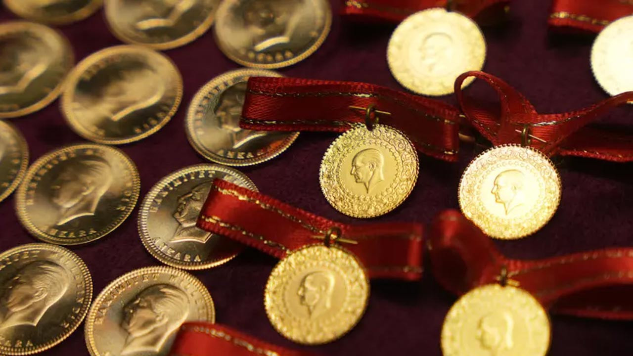 Altın Fiyatları Fren Tutmuyor: Tarihi Rekor Kırıldı, Gram Altın Uçtu