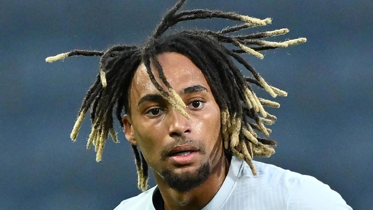 Sacha Boey Galatasaray İçin Tekrar İstanbul'da