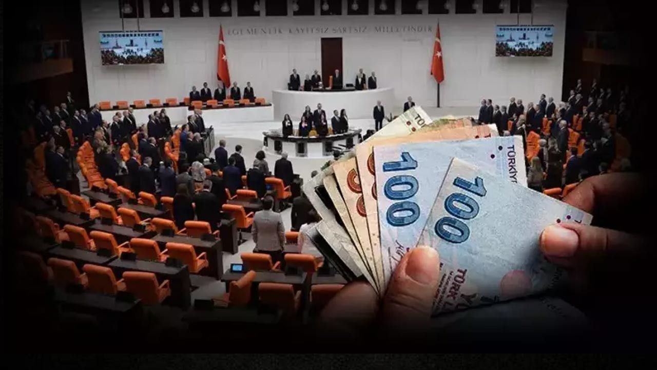 Memurlara Çifte İkramiye Hamlesi: Yasa Teklifi Meclis’e Sunuldu
