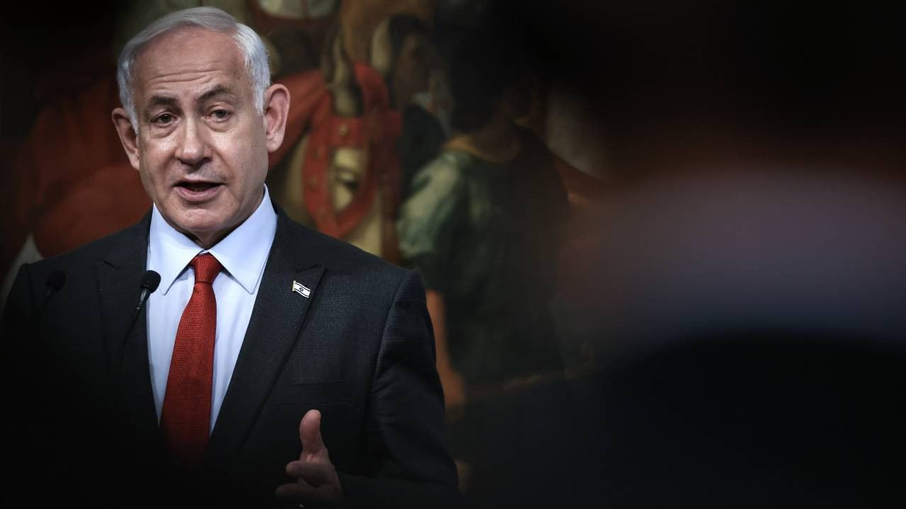Büyük Tatbikat Öncesi Alarm: Netanyahu'nun Ofisine Bomba İmha Uzmanları Gönderildi