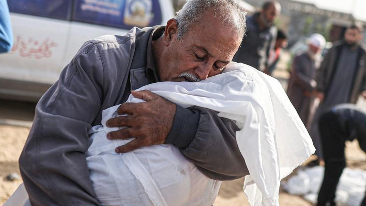 İsrail Ateşkese Rağmen Katlediyor! Gazze'de Ağır Bilanço