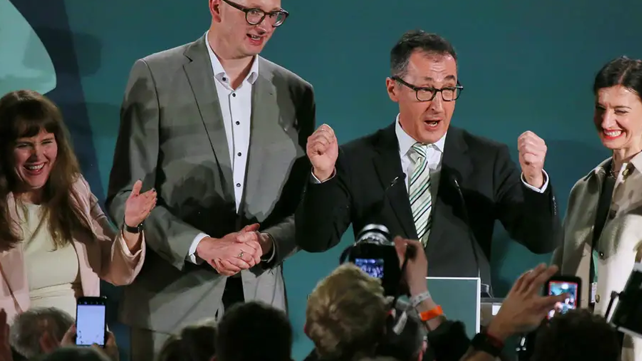 Almanya’da Tarihi Sonuç: Seçimin Galibi Cem Özdemir Oldu