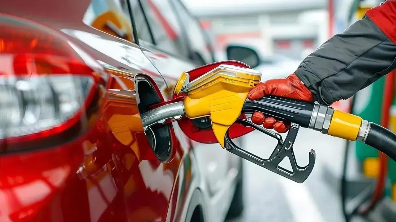Ramazan Bayramı Öncesi Benzine Yeni Zam: Küresel Petrol Krizi Sürüyor