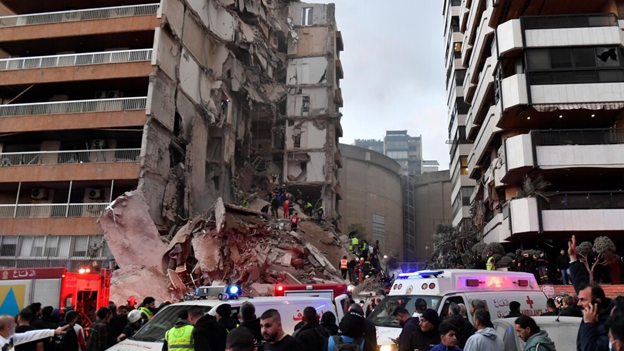 Lübnan’da Bilanço Ağırlaşıyor, Ölü Sayısı 303’e Çıktı