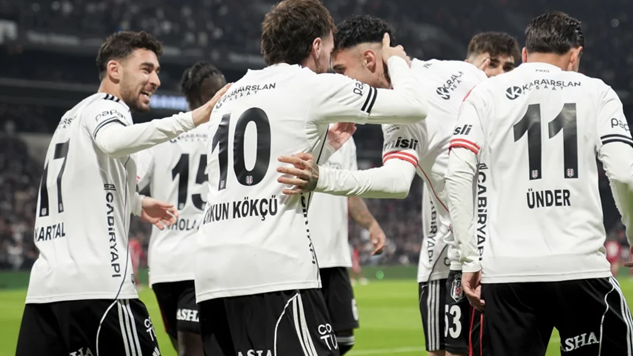Beşiktaş, Dolmabahçe'de Gol Olup Yağdı