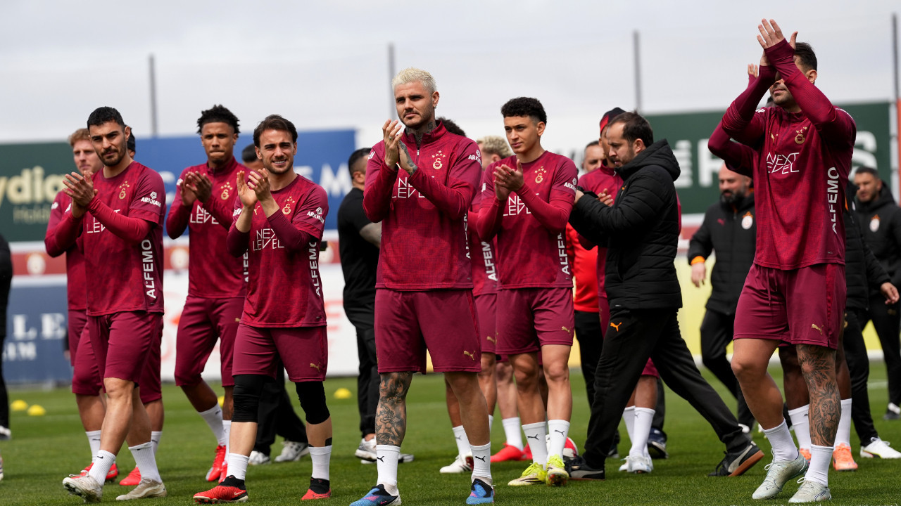 Galatasaray'ın Gençlerbirliği Maçı Kadrosu Belli Oldu: İşte Osimhen Kararı