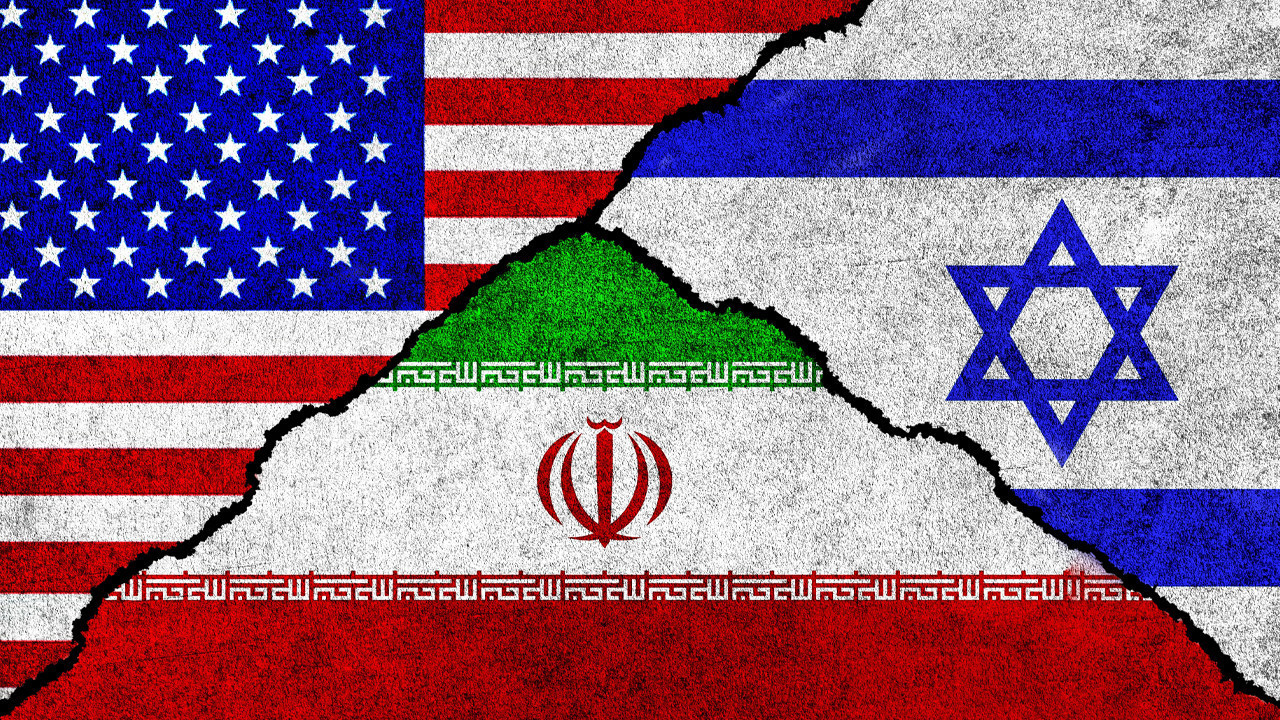 İran'dan ABD ve İsrail'e 'Ordu Günü' Gözdağı: 'Yıkıcı Olacak!'