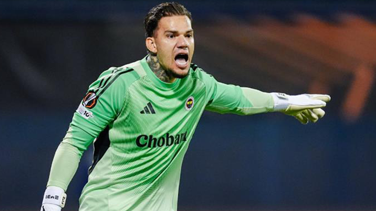 Derbide Fenerbahçe'ye Şok: Ederson Kırmızı Kartla Oyun Dışı, Fark 3'e Çıktı