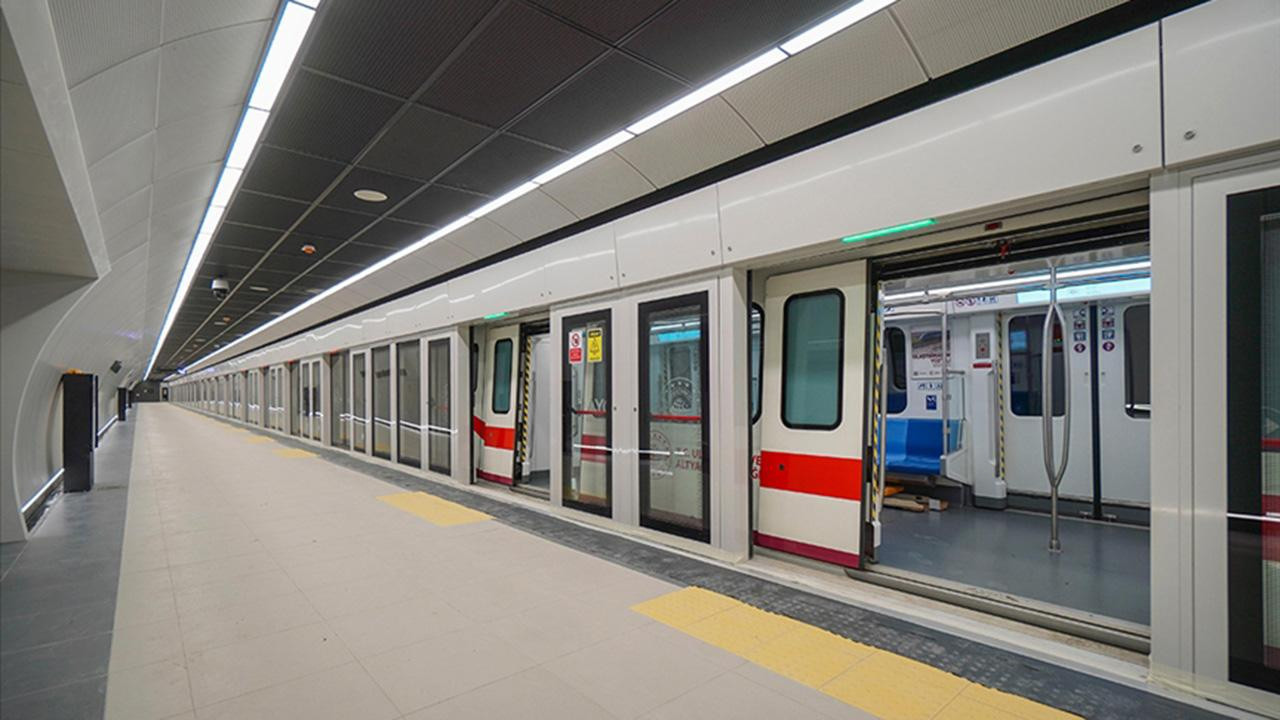 İstanbul'da Metro Seferlerine 'Sızıntı' Düzenlemesi