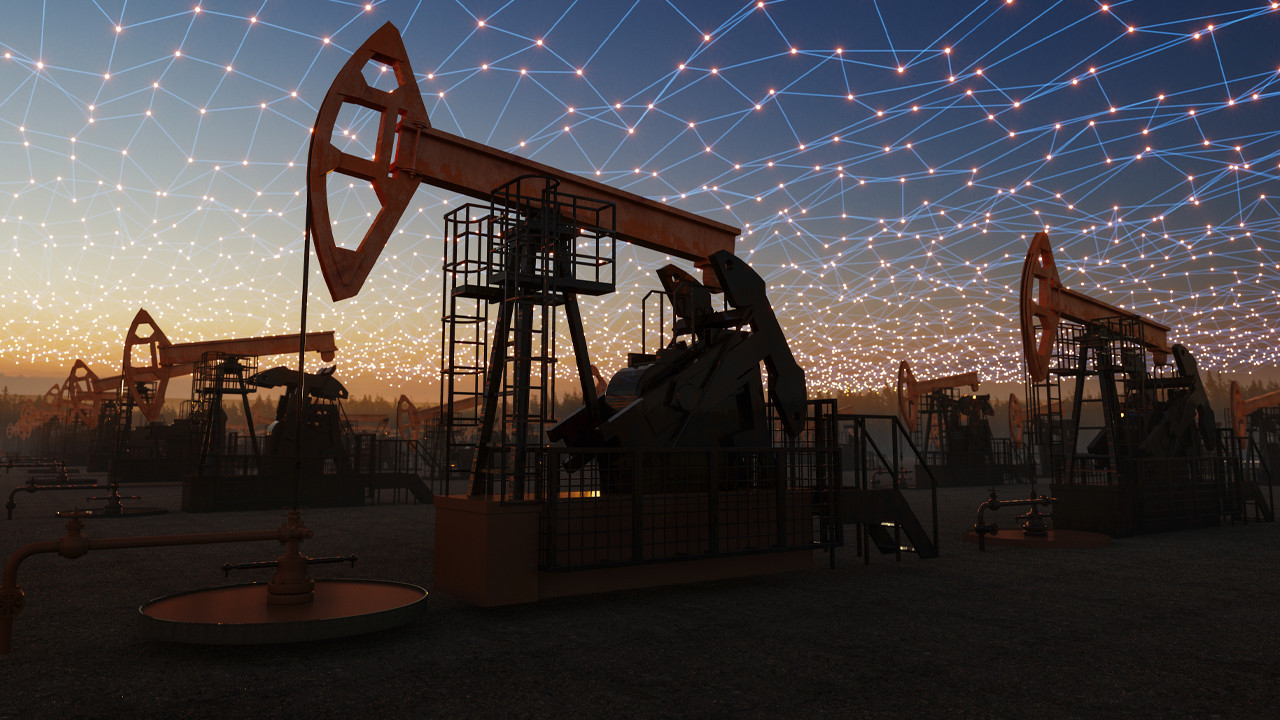 Petrolde 'Abluka' Şoku: 114 Dolar Bandı Aşıldı, Kriz Kapıda