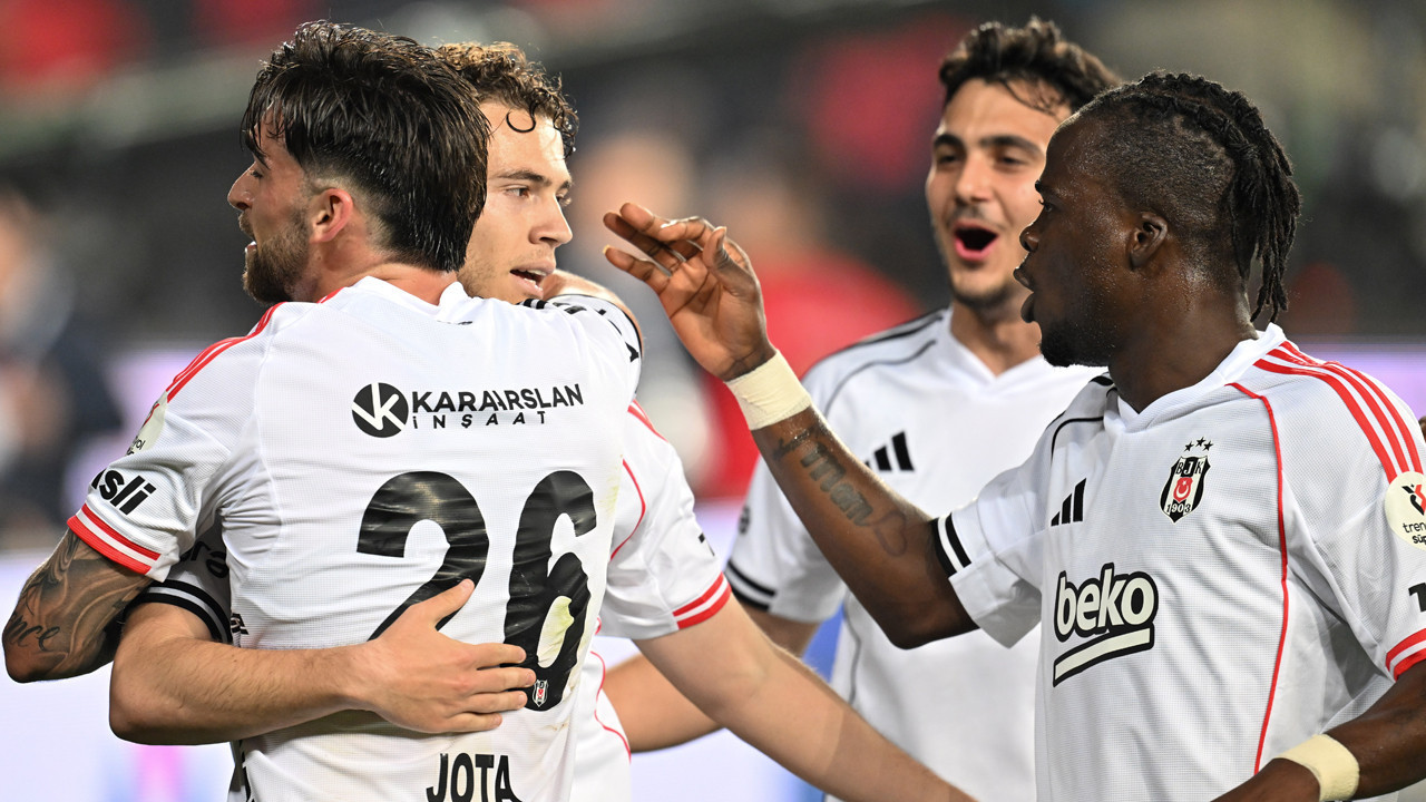 Gaziantep'te Beşiktaş Gecesi: Kartal 3 Puanı 2 Golle Aldı
