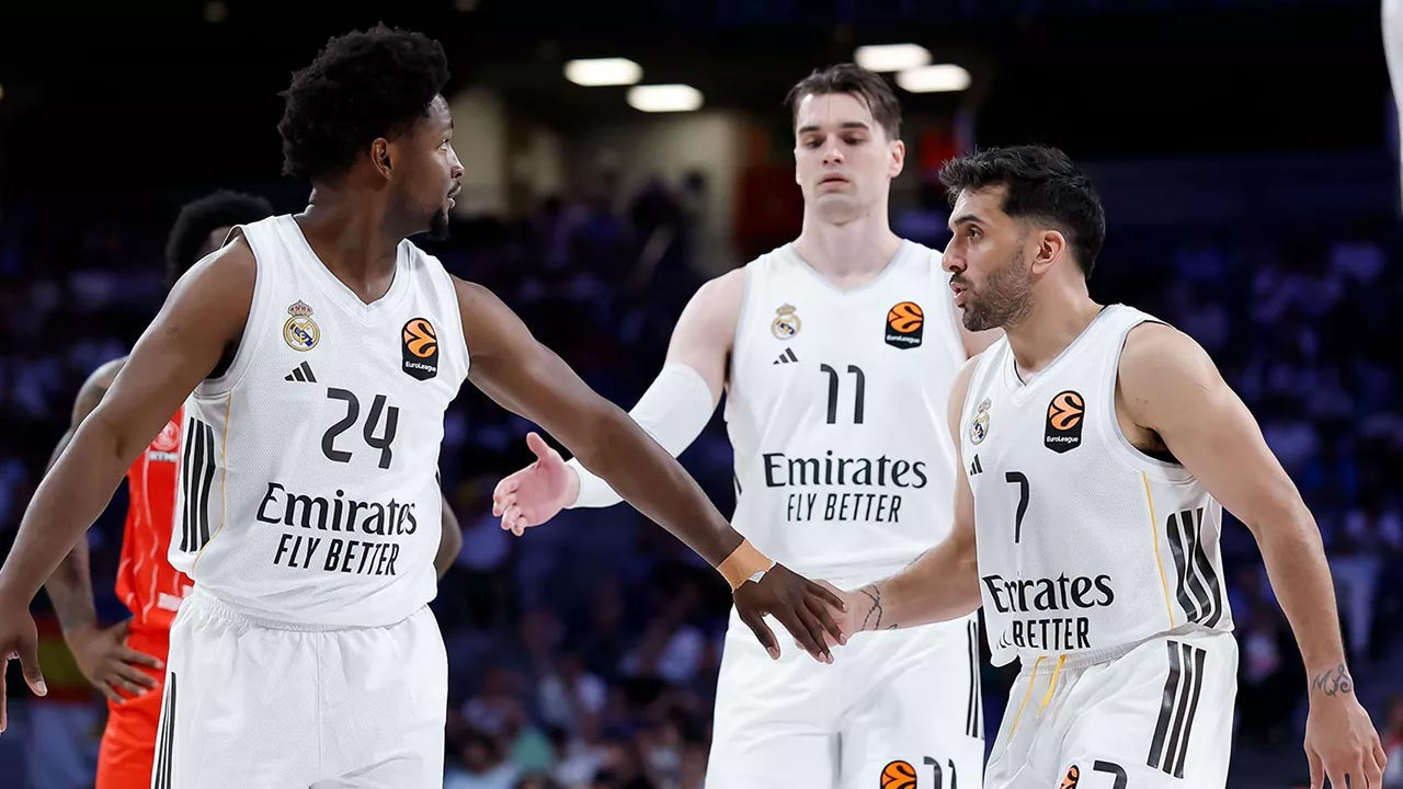 Real Madrid Dörtlü Final'de