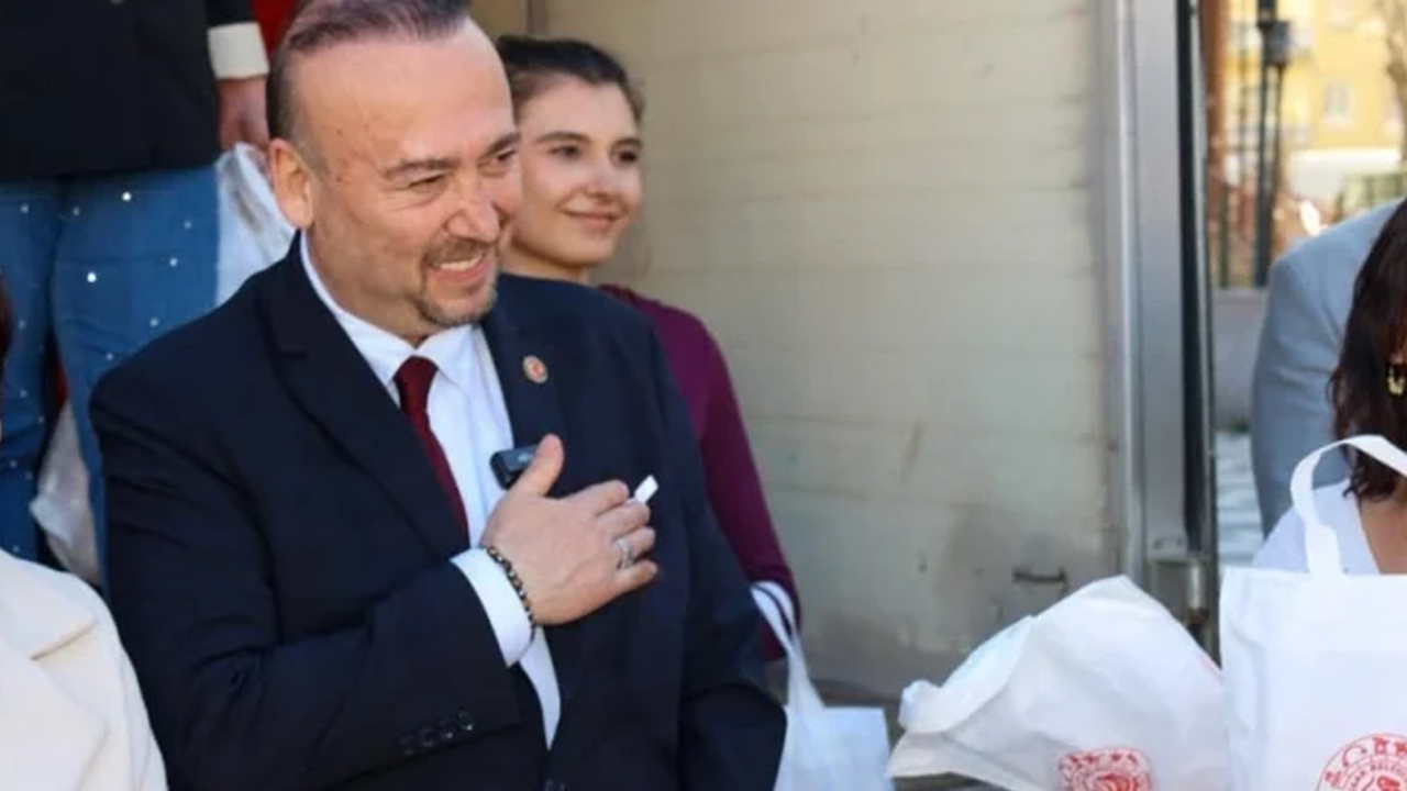 Özkan Yalım’la İlgili Çarpıcı Kurultay İddiası: 'Annesi ve Oğlunu Delege Yapmış'