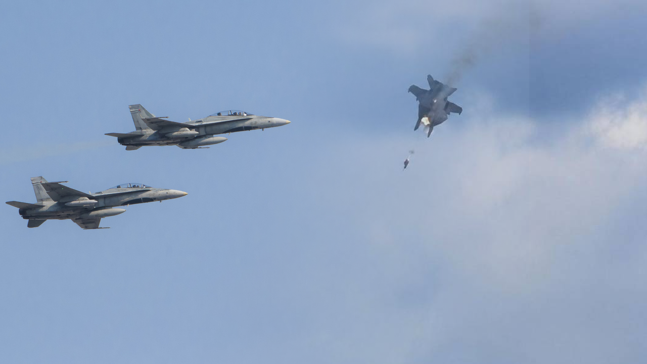 Gösteri Uçuşu Kabusa Döndü: 2 ABD Jeti Çarpıştı, Pilotlar Son Anda Kurtuldu