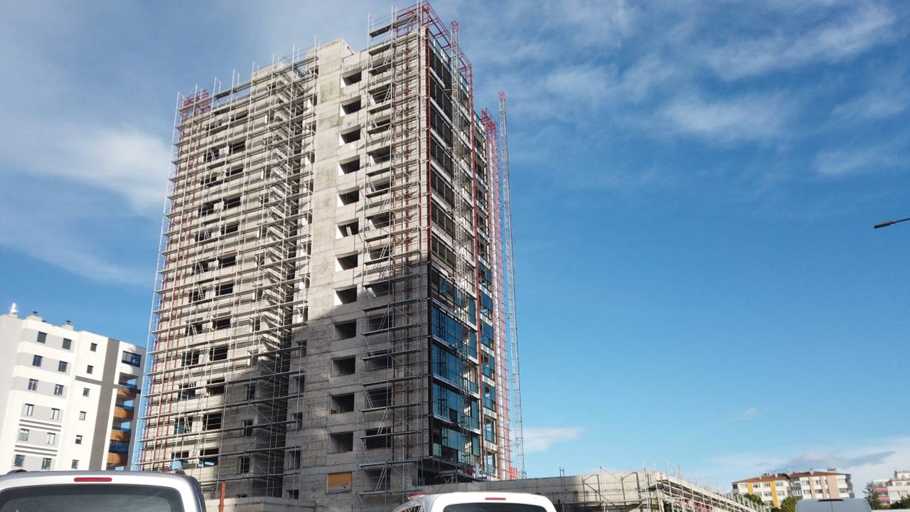 Kayseri’de Üzerine Mermer Düşen İşçi Hayatını Kaybetti