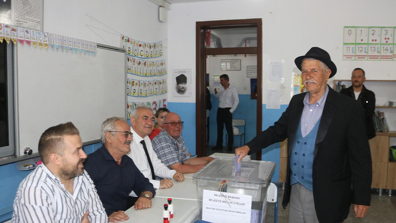 3 İlde Seçim Vakti: Vatandaşlar Sandık Başında