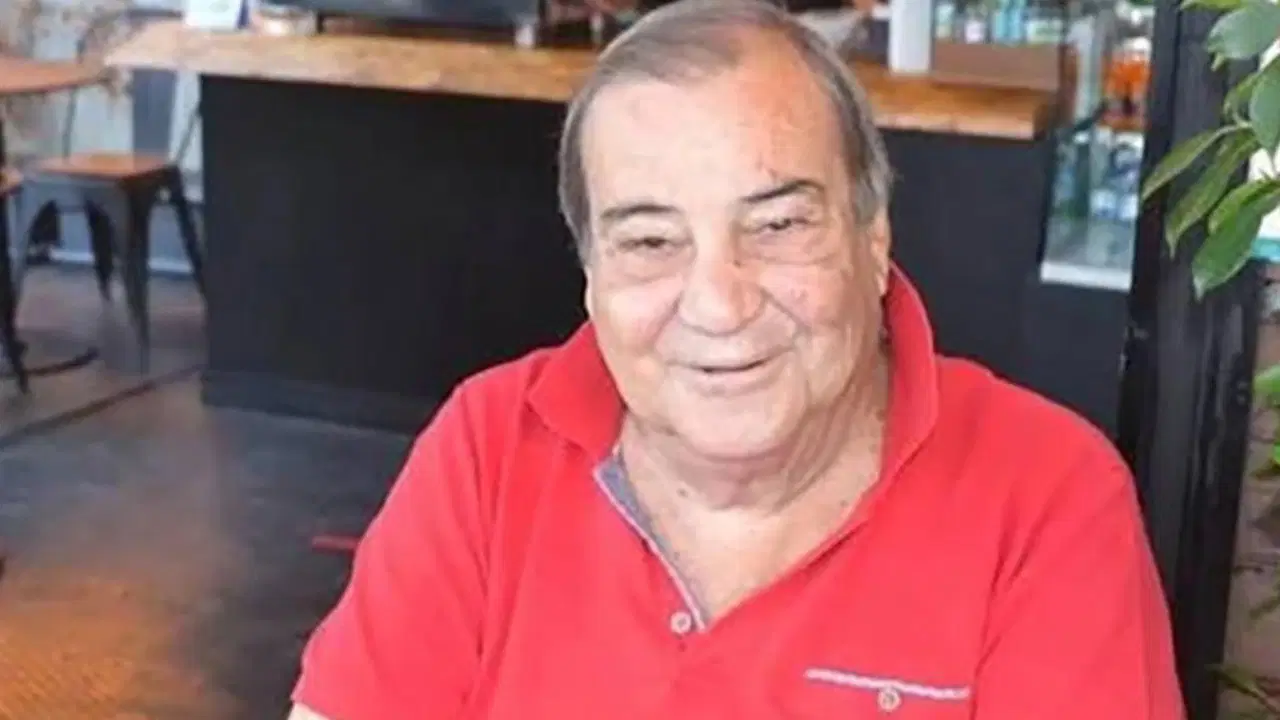 Eski Kuşadası Belediye Başkanı Engin Berberoğlu Hayatını Kaybetti