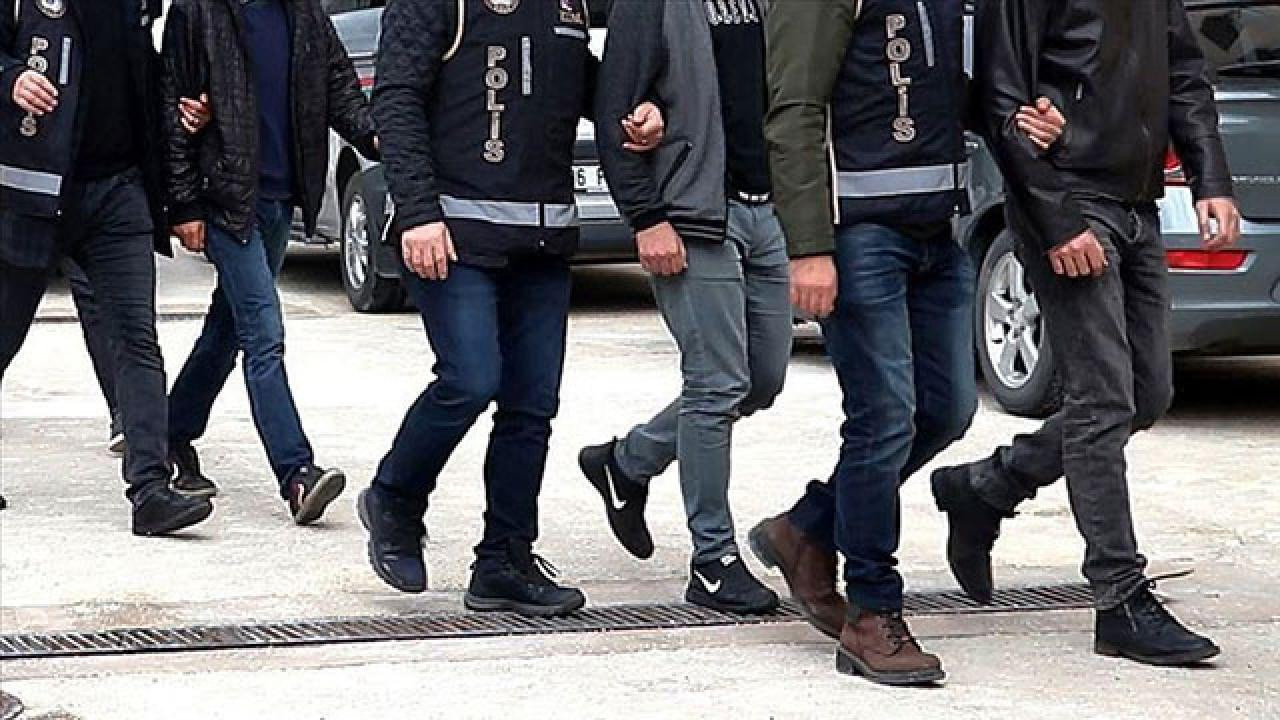 FETÖ’nün Signal Trafiği Deşifre Edildi: 13 Şüpheli Hakkında Gözaltı Kararı