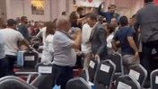 Blok liste önerisi gerginlik yarattı: CHP İzmir Kongresi'nde 'çarşaf liste', 'blok liste' kavgası
