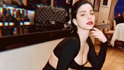 Merve Boluğur'un Paylaştığı Fotoğraf Olay Oldu! 'Sil Bunu'