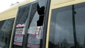 İçine Taş Koydukları Kar Toplarıyla 5 Aracın Camını Kırdılar: Kar Eğlencesi Kavgaya Döndü
