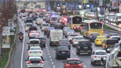 İstanbul'da Sabah Trafiğinde Yoğunluk Yaşandı