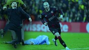 Fenerbahçe'nin Yenilgisi Avrupa Manşetlerinde: Rangers Boğaz'ı Fethetti