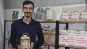 22 Yaşında Kendi İşinin Patronu Oldu: Gören Çalışan Zannedip Yanından Geçiyor! 81 İle Gönderiyor, Paraya Para Demiyor