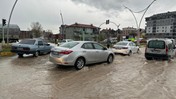 Uşak'ta Yollar Göle Döndü