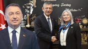 AKP'li Fuat Oktay'ın Eski Eşi CHP'ye Katıldı: Parti Rozetini Özgür Özel Taktı