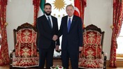 Dolmabahçe'de Sürpriz Zirve... Cumhurbaşkanı Erdoğan, Suriye Lideri Şara ile Bir Araya Geldi