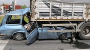 Aksaray’da Tıra Çarpan Otomobilin Sürücüsü Ağır Yaralandı