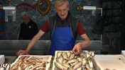 Ne Hamsi Ne de İstavrit! Trabzon'da Bu Balıklar Tezgahları Şenlendirdi