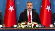 Rusya ve Ukrayna Heyetleri İstanbul'da: Hakan Fidan'dan Üçlü Toplantı Açılışında Açıklama