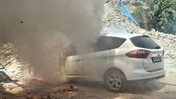 Park Halindeki Otomobil Alev Aldı