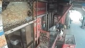 Avcılar’da 'Pes' Dedirten Hırsızlık! Dondurma Çalarken Yakalandı, İkinci Kez Çaldı