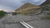 Erzurum-Narman Yolu Sel Nedeniyle Kısa Süreliğine Kapatıldı
