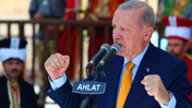 Cumhurbaşkanı Erdoğan'dan Ahlat'ta 'Terörsüz Türkiye' Mesajı: 'Son Düzlüğe Varmış Bulunuyoruz'